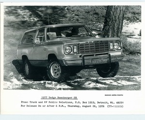 1977 Dodge Ramcharger PR Photo-23.jpg